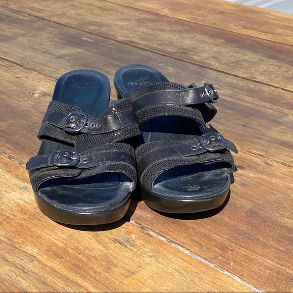 Dansko Jessie Black Lizard Print Slip-On Sandals Women's Size 41 - Picture 3 of 9